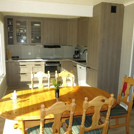 Holiday home Oydnablikk - Sow253 By Interhome